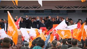 Akdağ Hınıs ve Tekman'da Seçmene Seslendi 