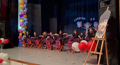 Hınıs'ta 23 Nisan Coşkusu