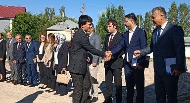 Hınıs Kaymakamı Görevine Başladı