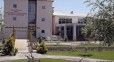 Hınıs'ta Doktor Eksikliği Ne Zaman Giderilecek?